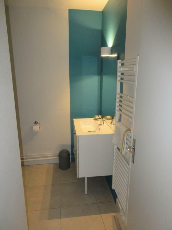 Preference - Hypercentre Avec Parking Prive Gratuit Et Lit Queen Size Apartment Poitiers Exterior photo
